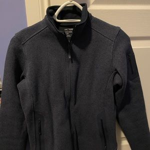 NWT Arcteryx Covert Cardigan in Heathered Exosphere